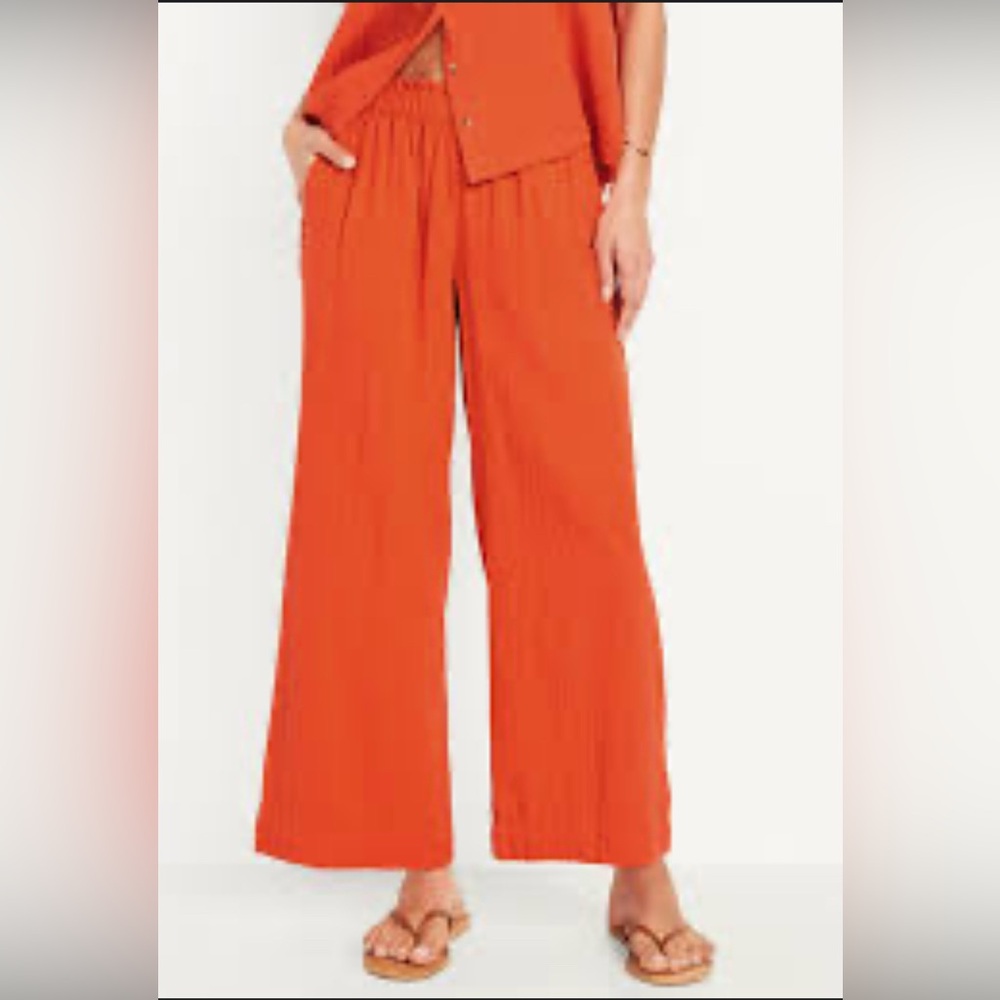 Old Navy Women's Orange Wide-Leg Cropped Pants